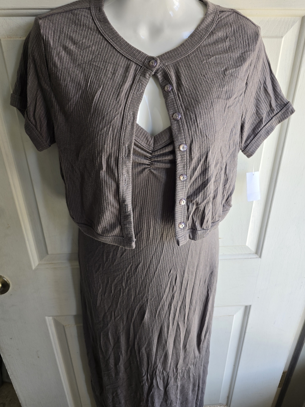 Jessica Simpson Taupe Ribbed Maxi Dress with Cropped Button Cardigan
